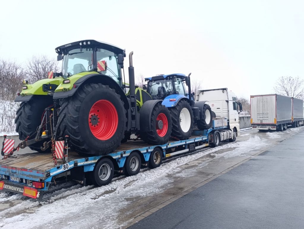 Tieflader Elektrik Reparatur Hannover Werkstatt Mechaniker Fehlersuche.