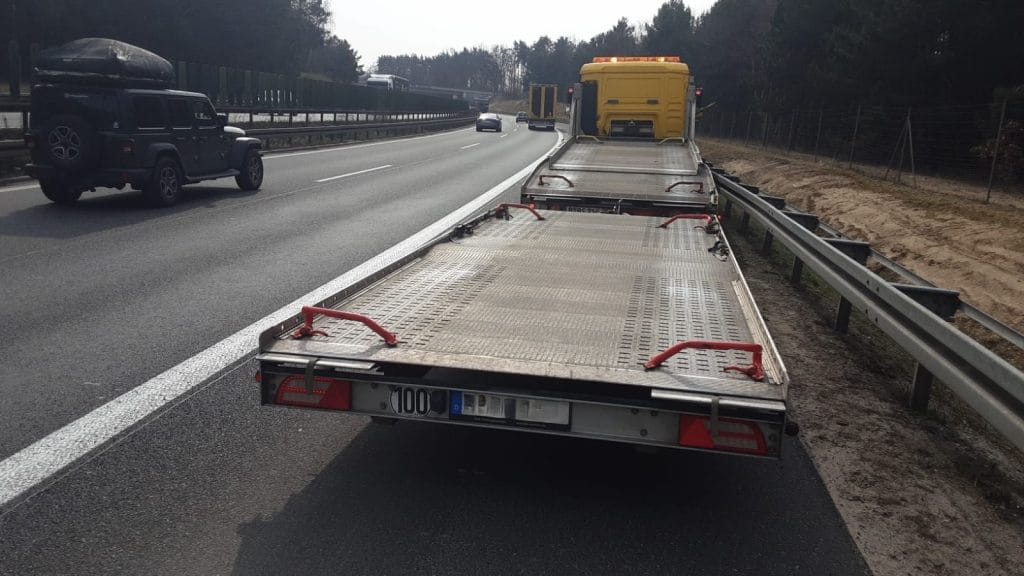 LKW Reifenservice 235 75 R17,5 Lenkachse A111