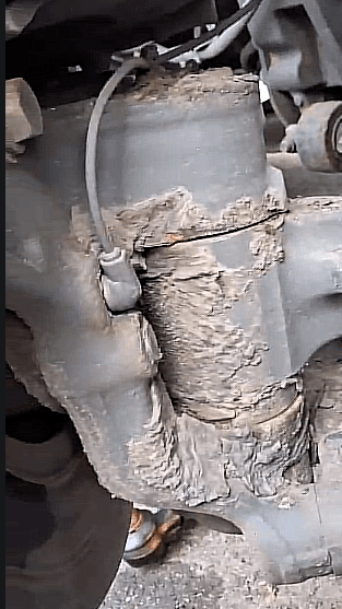 LKW Pannenhilfe Hannover Actros Servopumpe und Achsschenkelbolzen an der A2