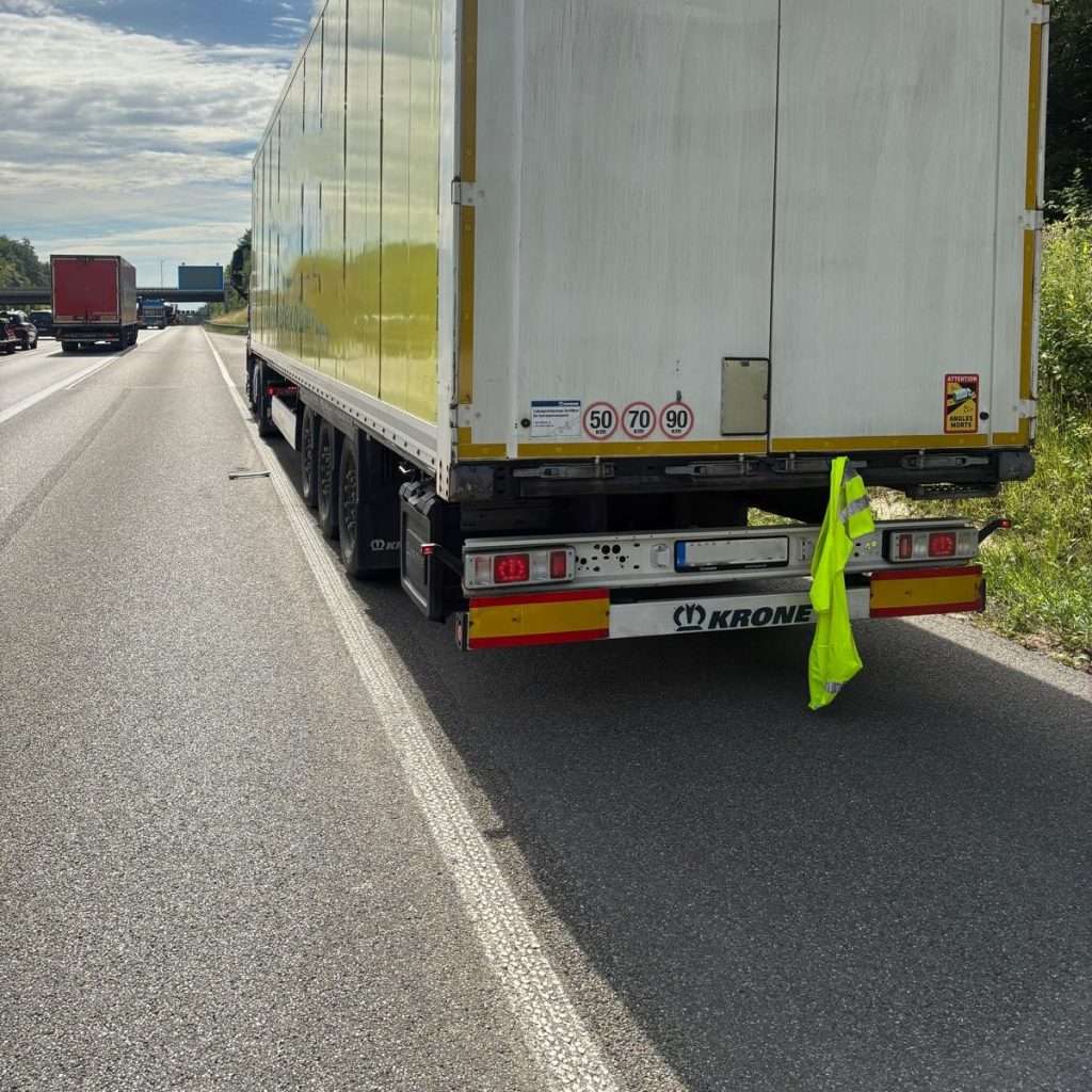 LKW Radwechsel Stuttgart A8
